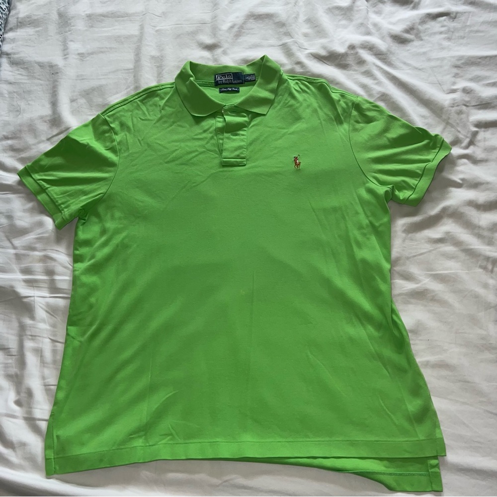 Men’s Ralph Lauren polo in bright green.  Size Large